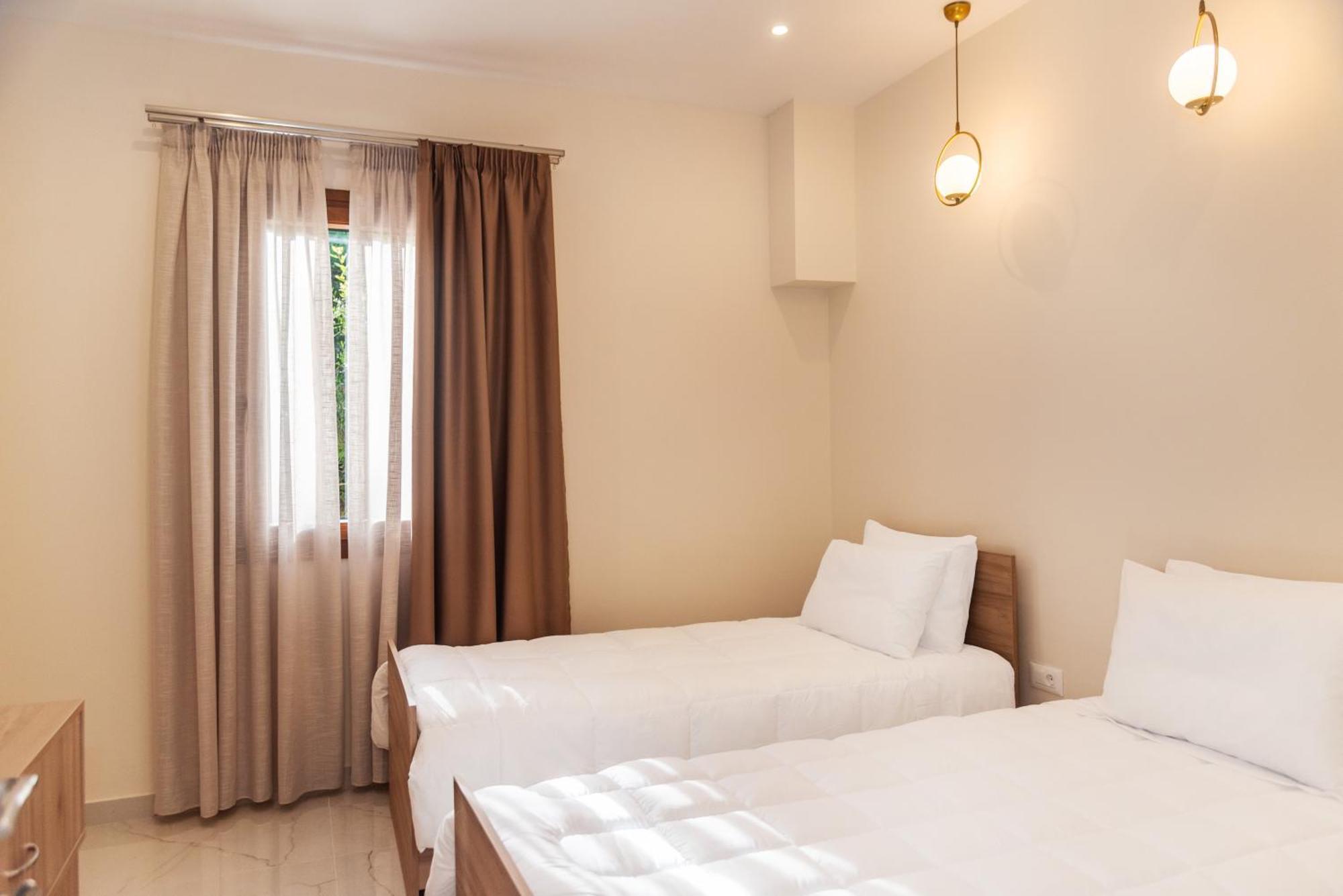 Villa Vasillis-Heated Swimming Pool With Infinity View Vitalades Ngoại thất bức ảnh